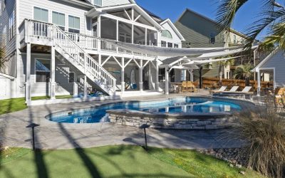 Building Your Backyard Oasis: Creative Ways to Combine Screen Rooms, Fencing, and Site Prep for Year-Round Enjoyment